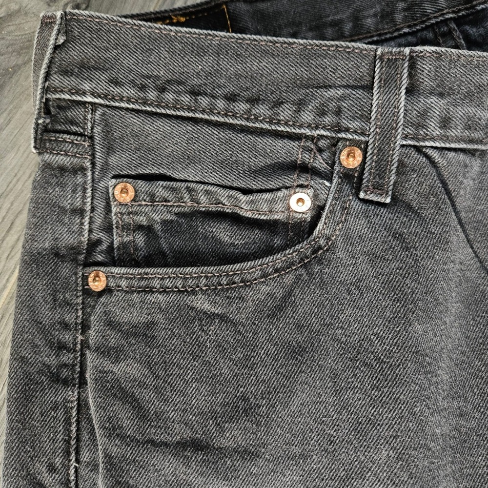 Vintage Levis 501 Mens Faded Black Straight Leg Denim Jeans 34x30 Button Fly - Picture 12 of 15